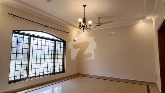 Like Brand New House Available For Rent In F11 Like Brand New House Available For Rent In F11
