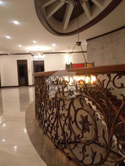 666 Yards Bungalow For Sale In Dha Phase 5