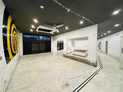 Prime Location House Of 200 Square Yards In Sindhi Muslim Society - Block A Is Available Prime Location House Of 200 Square Yards In Sindhi Muslim Society - Block A Is Available