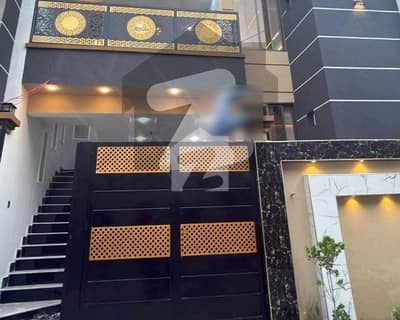 سودائیس ولاز ورسک روڈ,پشاور میں 6 کمروں کا 5 مرلہ مکان 2.1 کروڑ میں برائے فروخت۔