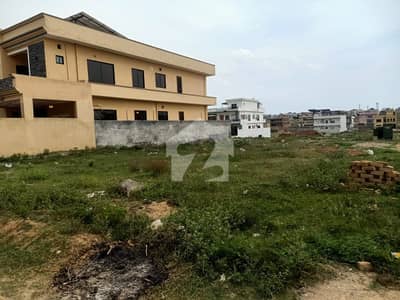 Faisal Hills Block C Plot 25x50 For Sale
