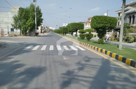 On-Ground 10 Marla Plot for Sale in A1 Block, Central Park, Lahore