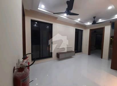 Prominently-Located 10 Marla Upper Portion Available In DHA Phase 6 - Block A Prominently-Located 10 Marla Upper Portion Available In DHA Phase 6 - Block A