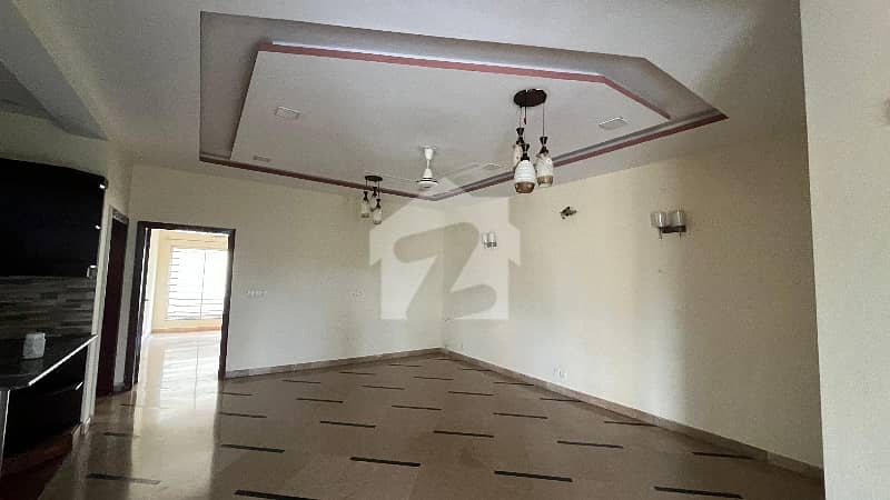 بحریہ انکلیو بحریہ ٹاؤن,اسلام آباد میں 3 کمروں کا 10 مرلہ بالائی پورشن 85.0 ہزار میں کرایہ پر دستیاب ہے۔ بحریہ انکلیو بحریہ ٹاؤن,اسلام آباد میں 3 کمروں کا 10 مرلہ بالائی پورشن 85.0 ہزار میں کرایہ پر دستیاب ہے۔