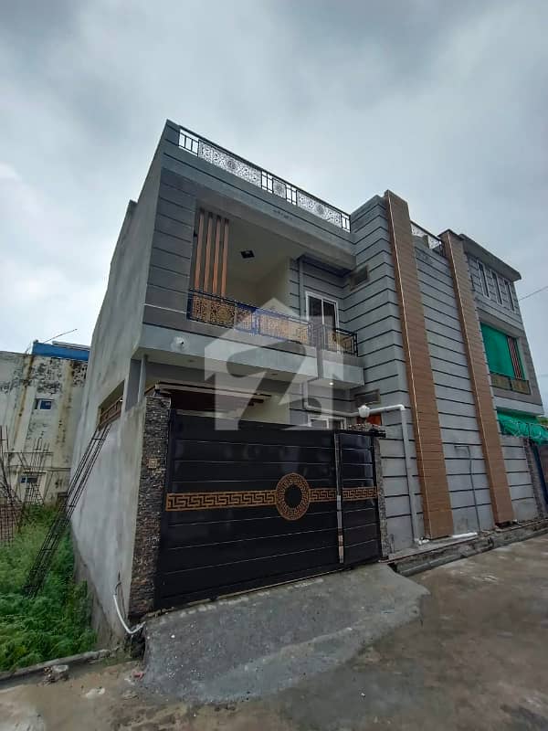## 5 Marla Double-Storey House for Sale Habiullaha Colony ## 5 Marla Double-Storey House for Sale Habiullaha Colony