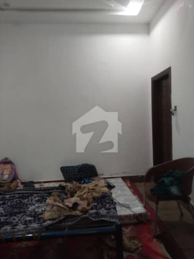 ال-رحیم ٹاؤن بہاولپور میں 4 کمروں کا 4 مرلہ مکان 45.0 ہزار میں کرایہ پر دستیاب ہے۔