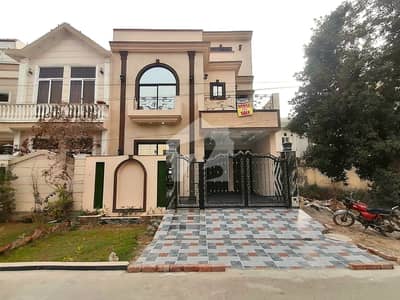 خیابانِ امین ۔ بلاک ایل خیابانِ امین,لاہور میں 3 کمروں کا 5 مرلہ مکان 1.95 کروڑ میں برائے فروخت۔ خیابانِ امین ۔ بلاک ایل خیابانِ امین,لاہور میں 3 کمروں کا 5 مرلہ مکان 1.95 کروڑ میں برائے فروخت۔