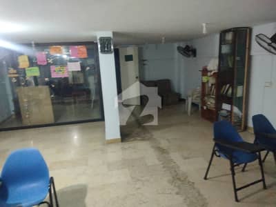 Defence 900square Feet Mazzenine Floor For Rent