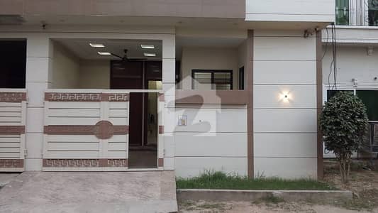4 MARLA BEAUTIFUL , LUXURY HOUSE