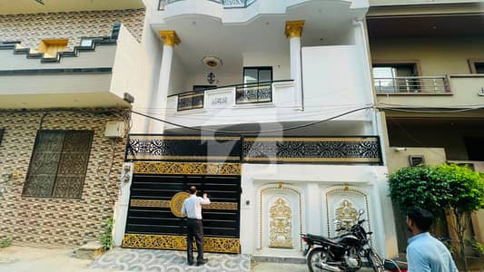 لاہورمیڈیکل ہاؤسنگ سکیم فیز 1 لاہور میڈیکل ہاؤسنگ سوسائٹی,لاہور میں 4 کمروں کا 5 مرلہ مکان 1.8 کروڑ میں برائے فروخت۔ لاہورمیڈیکل ہاؤسنگ سکیم فیز 1 لاہور میڈیکل ہاؤسنگ سوسائٹی,لاہور میں 4 کمروں کا 5 مرلہ مکان 1.8 کروڑ میں برائے فروخت۔