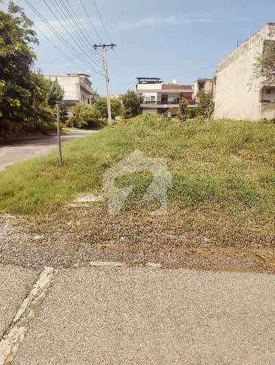 5 Marla Corner Plot For Sale In Navel Anchorage Islamabad .