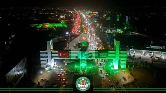 DHA Multan 1 Kanal Corner Plot available