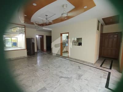 رحمان گارڈنز لاہور میں 3 کمروں کا 7 مرلہ فلیٹ 2.0 کروڑ میں برائے فروخت۔