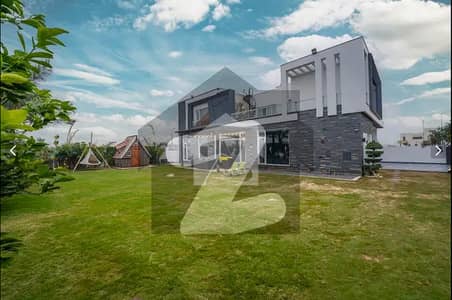 OWNER NEEDY 1 KANAL LAWN PLUS 1 KANAL BRAND NEW ULTRA MODERN CORNER DESIGN VILLA FOR SALE IN DHA PHASE 7 NEAR TO PARK