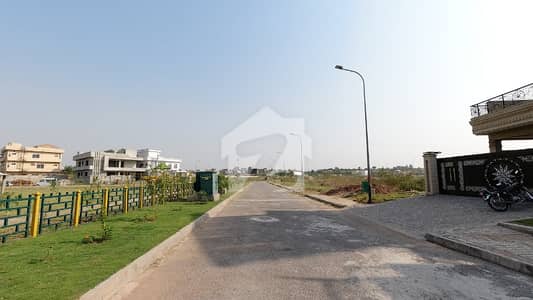 Discover Your Perfect 1 Kanal Residential Plot At Park Enclave 1 All Set For Your Dream Home