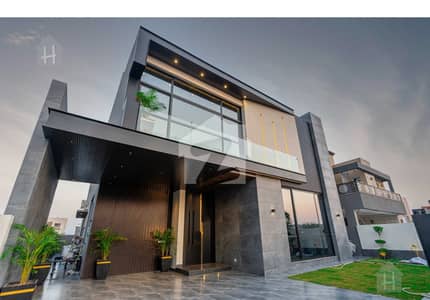 1 Kanal Top Quality Build Luxurious Beautiful Ultra Modern Design Villa With Basement For Sale In DHA Lahore Phase 7 Prime Location