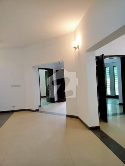 3 Bed House Available For Rent In Askari 11 Sec-B Lahore