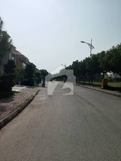 بحریہ انکلیو - سیکٹر این بحریہ انکلیو,بحریہ ٹاؤن,اسلام آباد میں 8 مرلہ رہائشی پلاٹ 1.45 کروڑ میں برائے فروخت۔