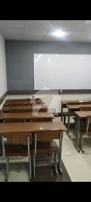 گلشنِ اقبال - بلاک 4 گلشنِ اقبال,گلشنِ اقبال ٹاؤن,کراچی میں 3 کمروں کا 1 کنال بالائی پورشن 3.1 لاکھ میں کرایہ پر دستیاب ہے۔ گلشنِ اقبال - بلاک 4 گلشنِ اقبال,گلشنِ اقبال ٹاؤن,کراچی میں 3 کمروں کا 1 کنال بالائی پورشن 3.1 لاکھ میں کرایہ پر دستیاب ہے۔