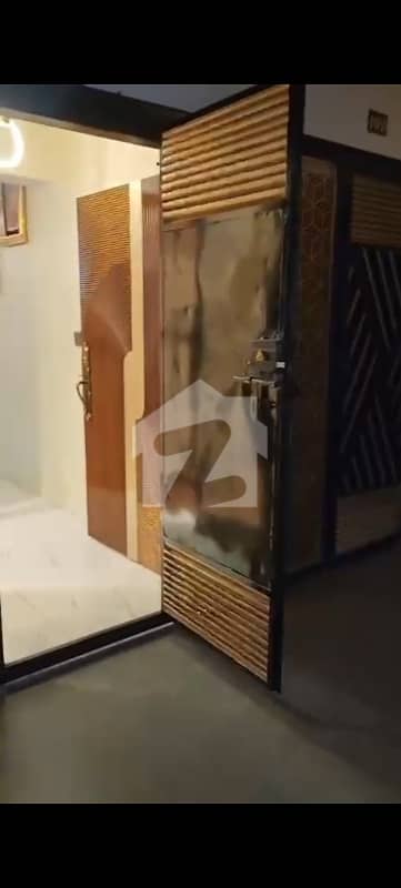 1400 Sq Ft 3 Bedroom Flat For Sale in Amin Icon, Shaheed-e-Millat Road