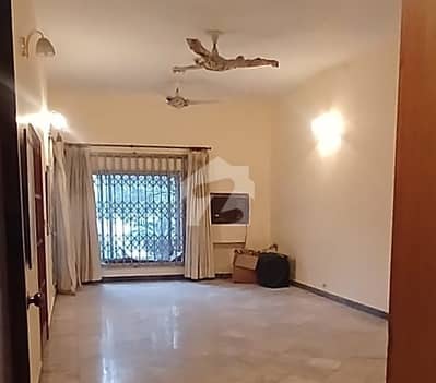 House In Model Town Extension Sized 1 Kanal Is Available House In Model Town Extension Sized 1 Kanal Is Available