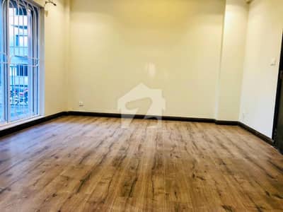 askari-1 available flat for rent 3 bedroom attached washroom