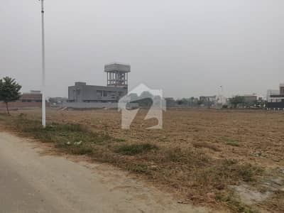 10Marla Plot Block Y Most Atracitive Deal For Sale