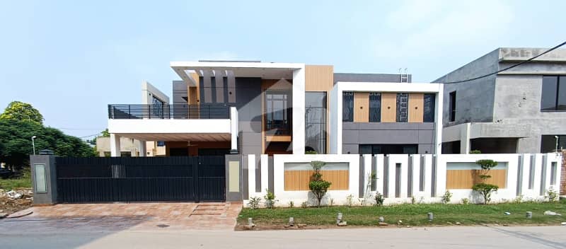 24 marla owner built Bungalow DHA phase 1 24 marla owner built Bungalow DHA phase 1