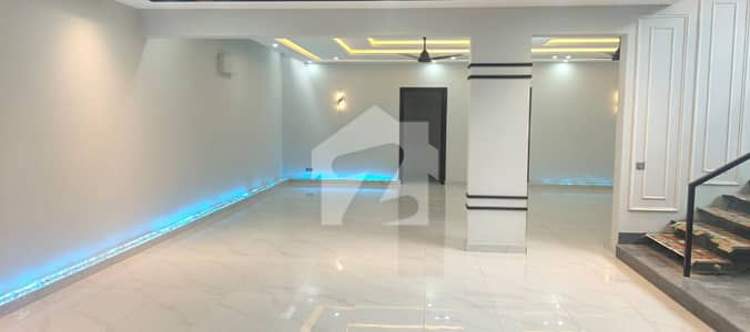 Brand New Luxury 500 Yards Bungalow West Open Prime Location 6 Bedrooms DHA Phase 8
