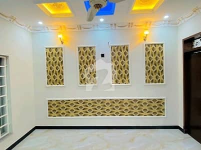10 MARLA LOWER PORTION AVAILABLE FOR RENT IN CENTRAL PARK HOUSING SCHEME LAHORE