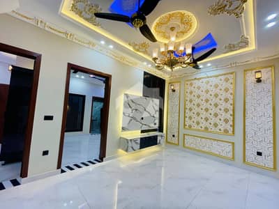 10 Marla Upper Portion Available For Rent In Central Park Housing Scheme Lahore.