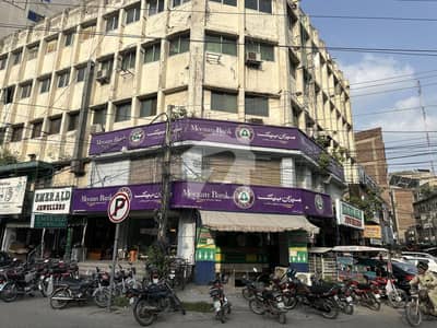 لبرٹی مارکیٹ گلبرگ,لاہور میں 9 مرلہ Studio دکان 25.0 کروڑ میں برائے فروخت۔