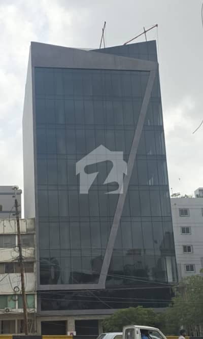 شہید ملت روڈ کراچی میں 2 مرلہ Studio دفتر 1.26 کروڑ میں برائے فروخت۔