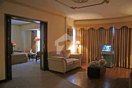 اَپر مال لاہور میں 4 کنال Studio عمارت 23.0 ارب میں برائے فروخت۔