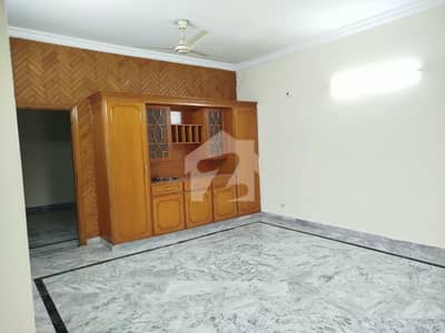 ایف ۔ 11 اسلام آباد میں 6 کمروں کا 1 کنال مکان 6.0 لاکھ میں کرایہ پر دستیاب ہے۔ ایف ۔ 11 اسلام آباد میں 6 کمروں کا 1 کنال مکان 6.0 لاکھ میں کرایہ پر دستیاب ہے۔