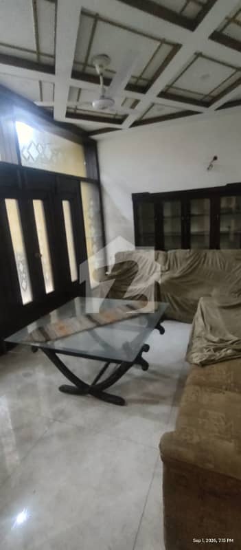 جوہر ٹاؤن لاہور میں 3 کمروں کا 1 کنال بالائی پورشن 1.25 لاکھ میں کرایہ پر دستیاب ہے۔