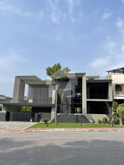 House Available for sale