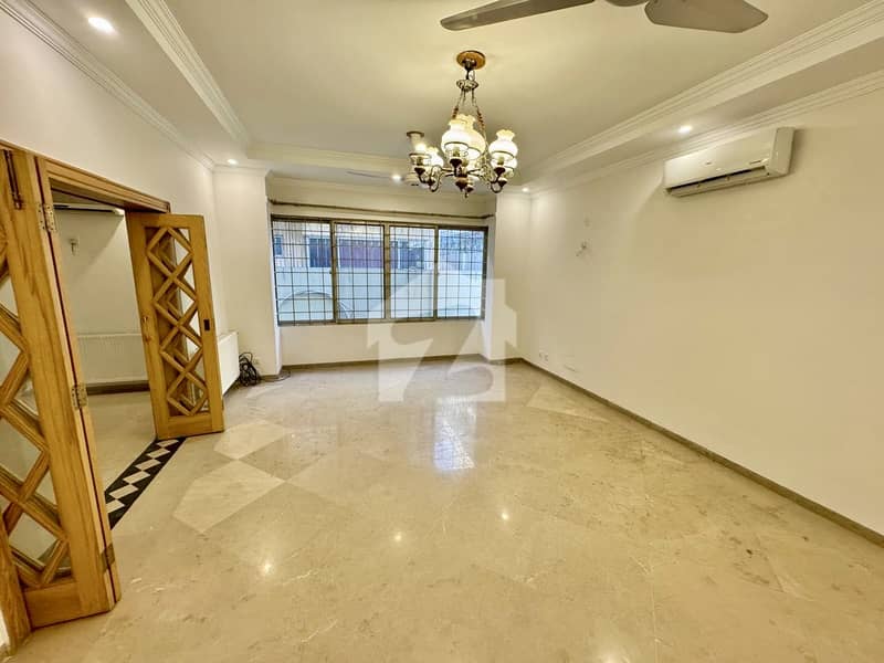 Fully Renovated House For Rent In F-6 On Prime Location Fully Renovated House For Rent In F-6 On Prime Location