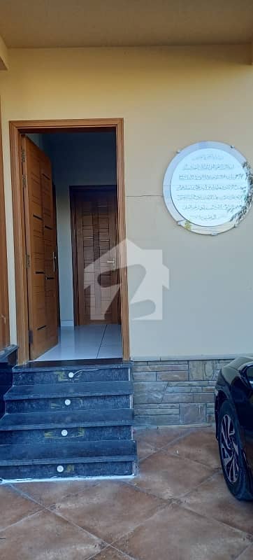 500YARDS MOST LUXURIOUS AND ARCHITECTURE ULTRA MODERN STYLE DOUBLE STOREY BUNGALOW UPPER PORTION FOR RENT IN DHA PHASE 8.