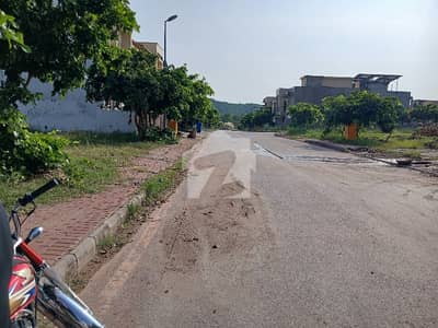 بحریہ انکلیو - سیکٹر این بحریہ انکلیو,بحریہ ٹاؤن,اسلام آباد میں 10 مرلہ رہائشی پلاٹ 1.6 کروڑ میں برائے فروخت۔