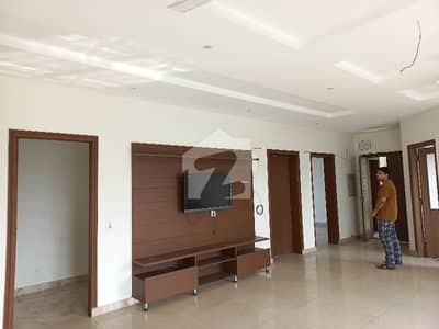 Tirple Store House 15 Marla Second Floor For Rent In Abdalians Society Near UCP University And Shoukat