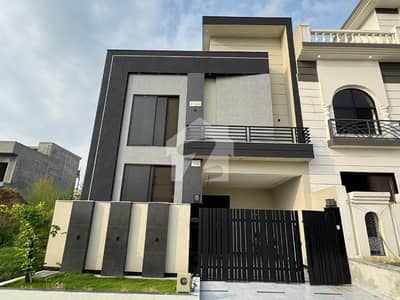A Great Choice For A 5 Marla House Available In MPCHS - Block C1