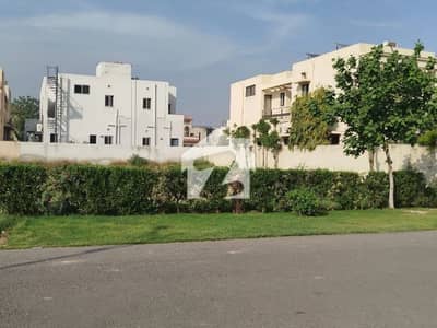 ڈی ایچ اے فیز 7 - بلاک ٹی ڈی ایچ اے فیز 7,ڈی ایچ اے ڈیفینس,لاہور میں 1 کنال رہائشی پلاٹ 5.3 کروڑ میں برائے فروخت۔ ڈی ایچ اے فیز 7 - بلاک ٹی ڈی ایچ اے فیز 7,ڈی ایچ اے ڈیفینس,لاہور میں 1 کنال رہائشی پلاٹ 5.3 کروڑ میں برائے فروخت۔