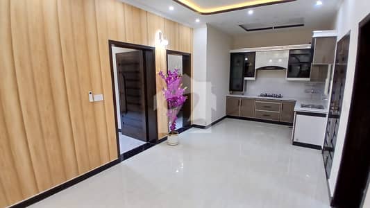 Beutiful House For Sale 5 Marla Beutiful House For Sale 5 Marla