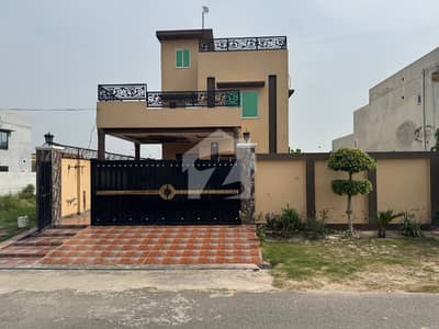 Beutiful House 1kanal For Sale Beutiful House 1kanal For Sale