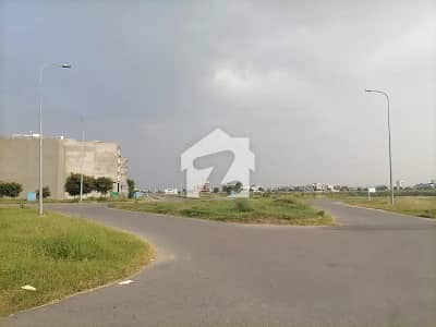 ڈی ایچ اے فیز9 پریزم - بلاک این ڈی ایچ اے فیز9 پریزم,ڈی ایچ اے ڈیفینس,لاہور میں 1 کنال رہائشی پلاٹ 2.15 کروڑ میں برائے فروخت۔ ڈی ایچ اے فیز9 پریزم - بلاک این ڈی ایچ اے فیز9 پریزم,ڈی ایچ اے ڈیفینس,لاہور میں 1 کنال رہائشی پلاٹ 2.15 کروڑ میں برائے فروخت۔