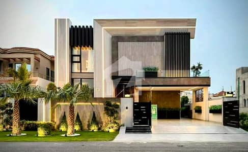 Charming 4-Bedroom 10 Marla House In DHA With Modern Comfort With Stylish Finishes Charming 4-Bedroom 10 Marla House In DHA With Modern Comfort With Stylish Finishes