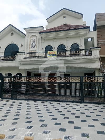 G-13 Islamabad 40x80 Brand New Stylish House For Sale