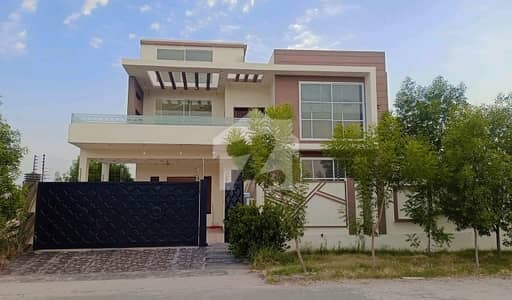 ڈی ایچ اے فیز 1 ۔ سیکٹر کیو ڈی ایچ اے فیز 1,ڈی ایچ اے ڈیفینس,ملتان میں 5 کمروں کا 1 کنال مکان 3.8 کروڑ میں برائے فروخت۔