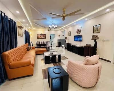 12 Marla 4 Bedroom Furnished apartment Available For Rent In Askari 11 Lhr
